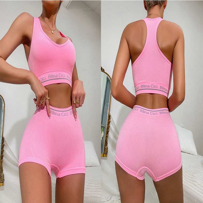 Womens Letter Print 2 Piece Scoop Neck Bra and Mid Rise Boyshort Lingerie Set